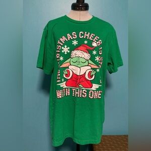 Green Baby Yoda Christmas Graphic T-Shirt, Medium